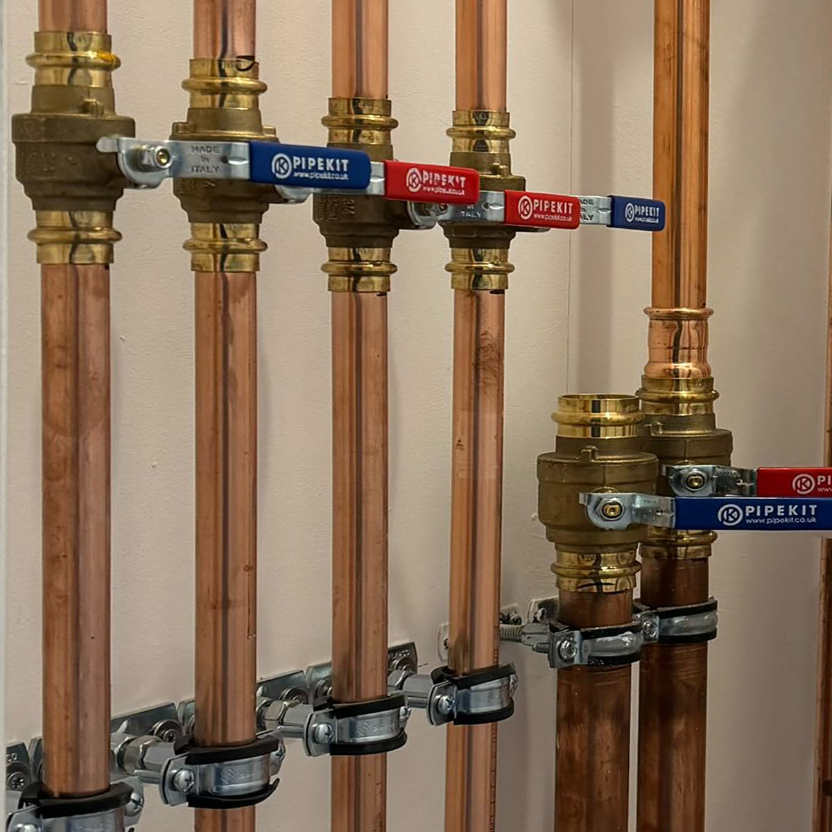 PIPEKIT Supplies Air2Heat for Air Source Heat Pump Installation