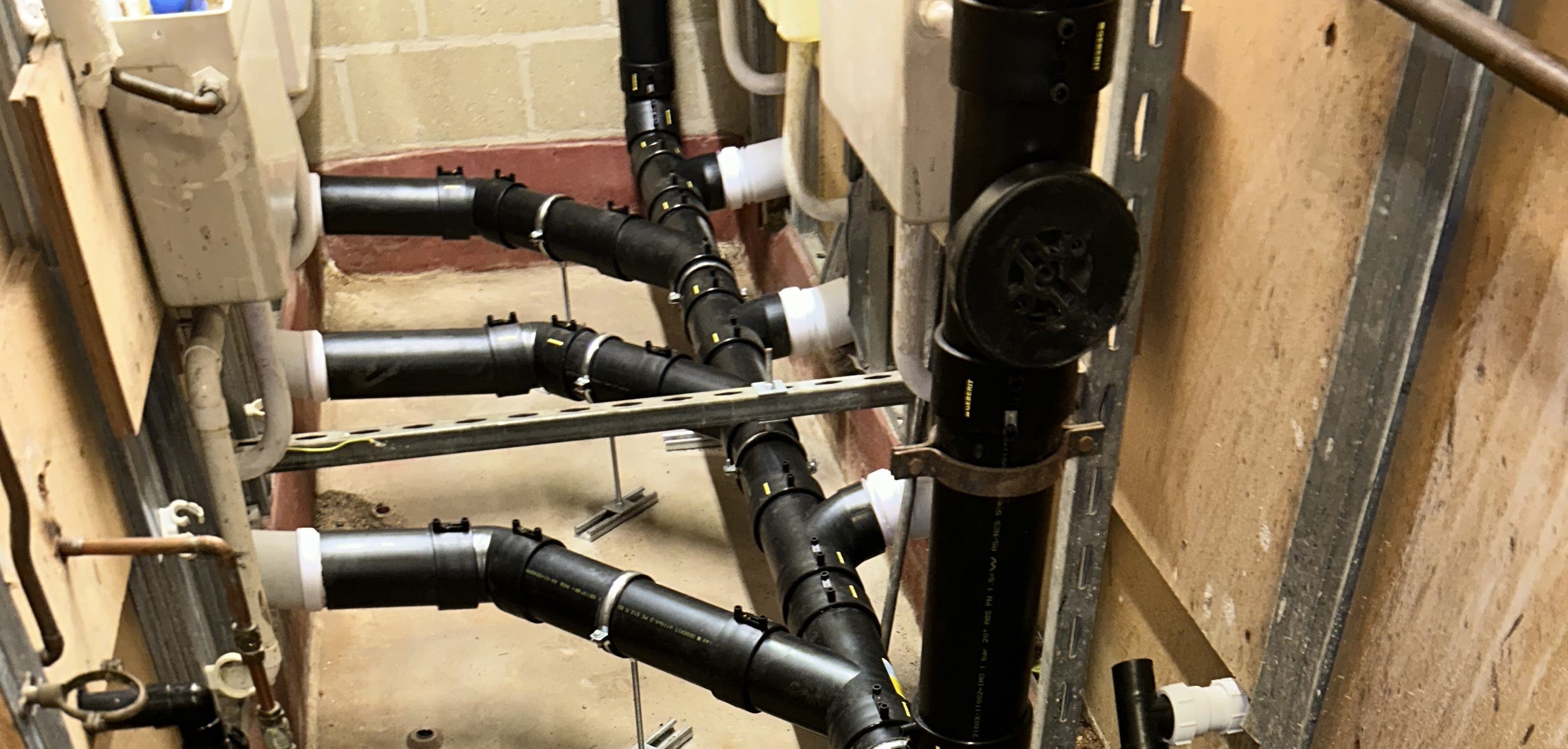 PIPEKIT Supplies Maxglow Ltd In Refurbishment Project At Heathrow Airport Terminal Four