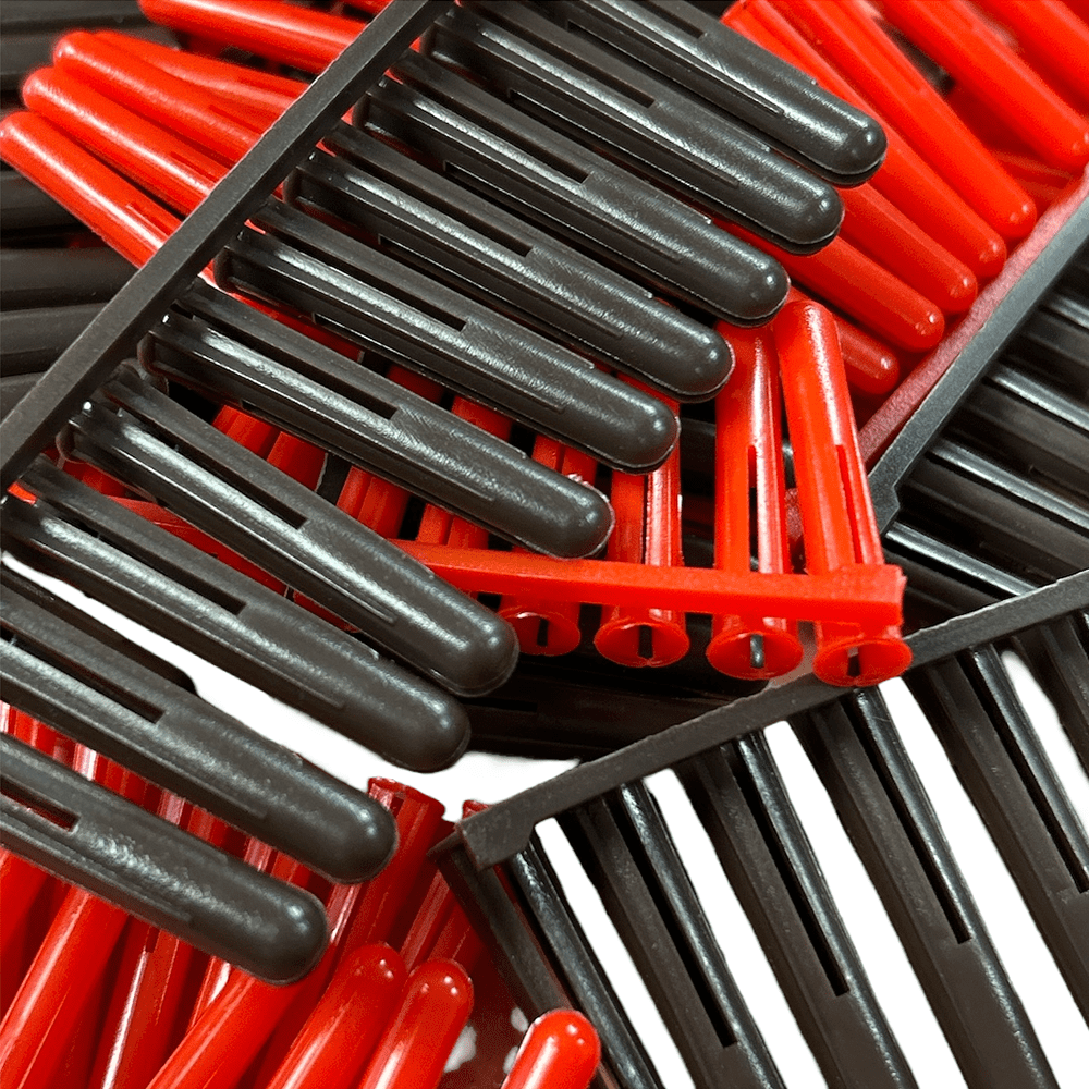 FM Plastic Fixing Plugs 7mm (100 Pack)